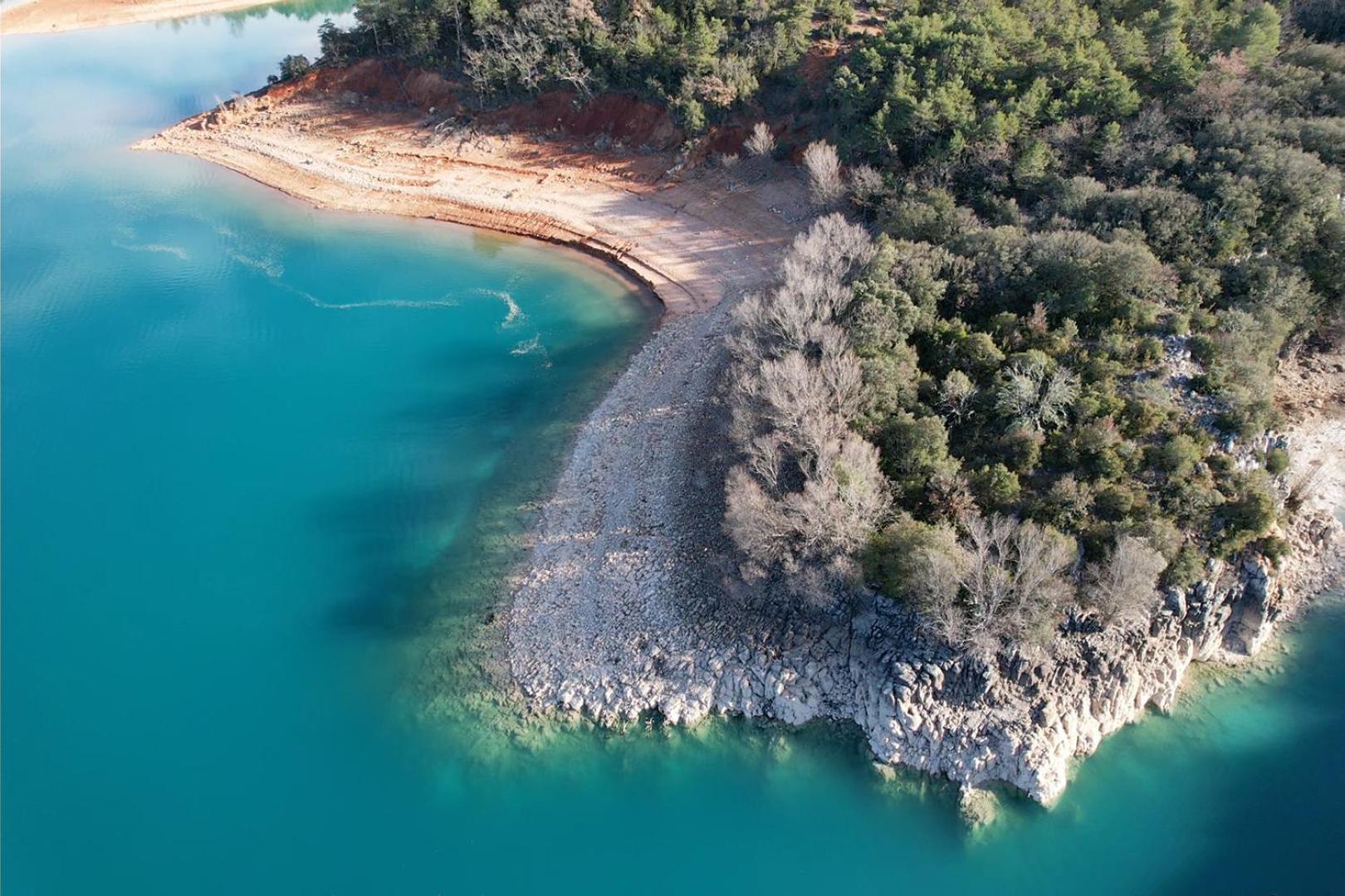 Votre Cocon En Pierre Et Son Spa En Option Gite Le Repos Des Chenes Régusse Exterior foto